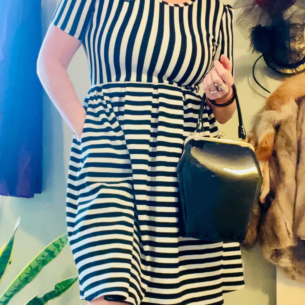 Beetlejuice Black and White A-Line Midi Dress with Short Sleeve nautical